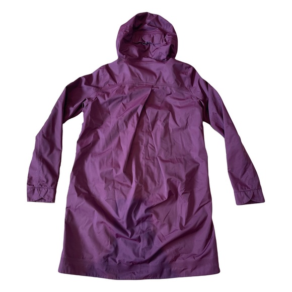 Rare LULULEMON Savasana Waterproof Jacket II in Bordeaux, Size 4 - Picture 3 of 10